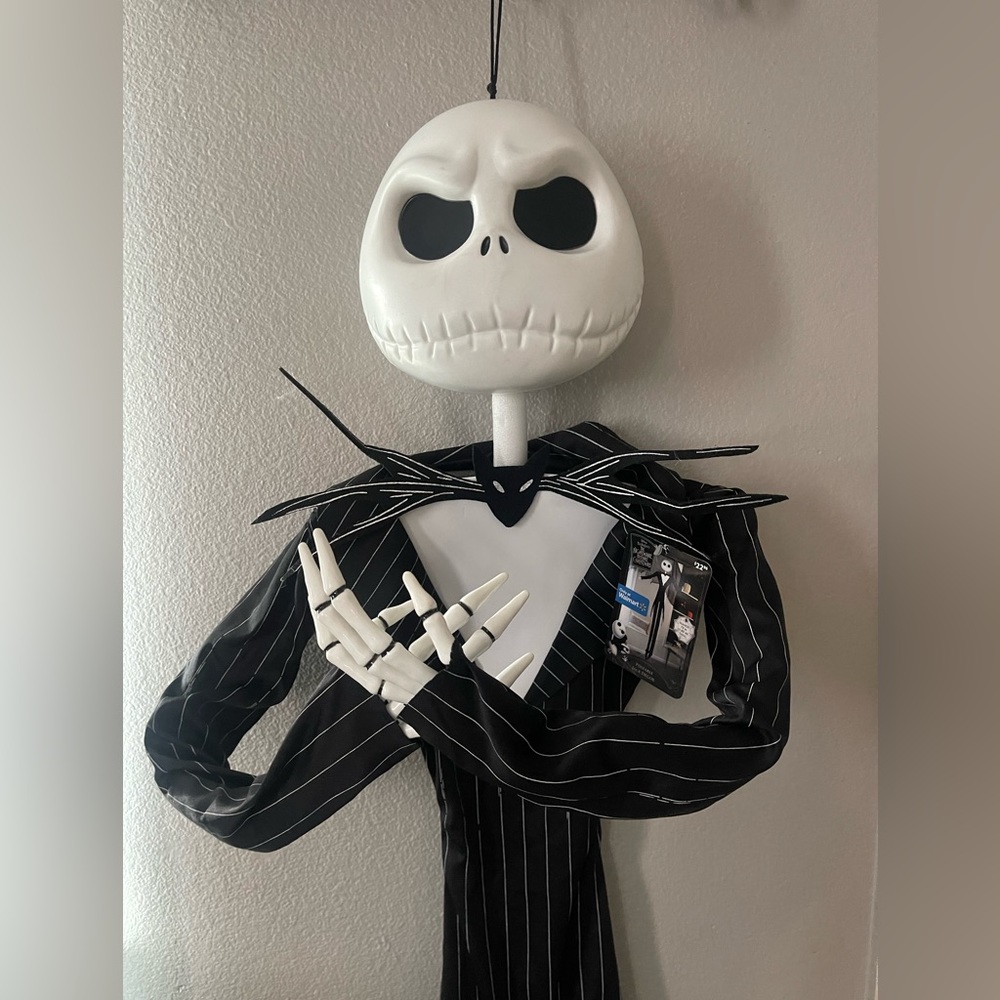 DISNEY POSEABLE HANGING JACK SKELLINGTON